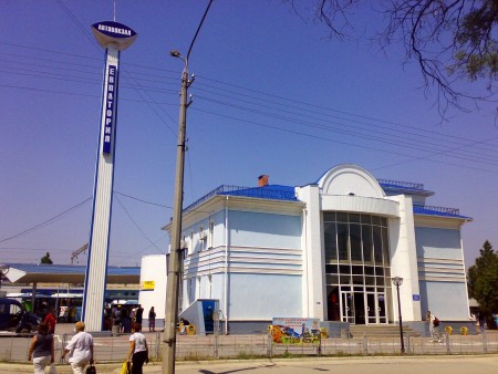 Arriving in Yevpatoriya by bus