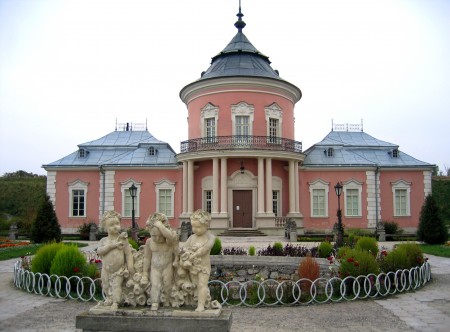 Zolochiv castle