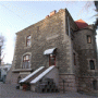 The Lion's Castle Hotel