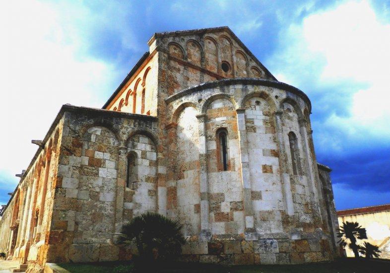 Basilica of St Gavinus (Basilica di San Gavino)