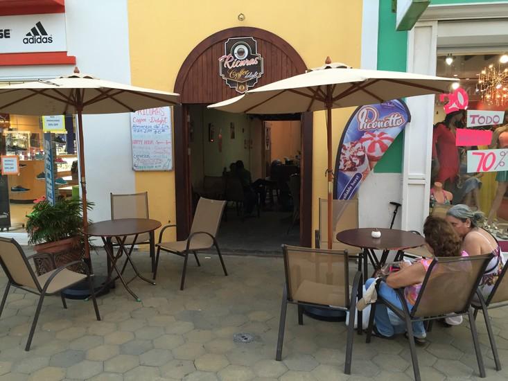 Ricuras Coffee DeLight