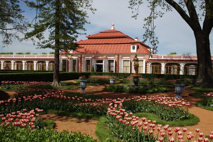 Дворец Монплезир