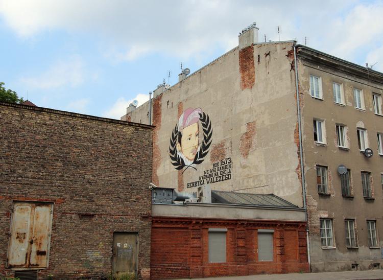 Henryk Walezy Mural