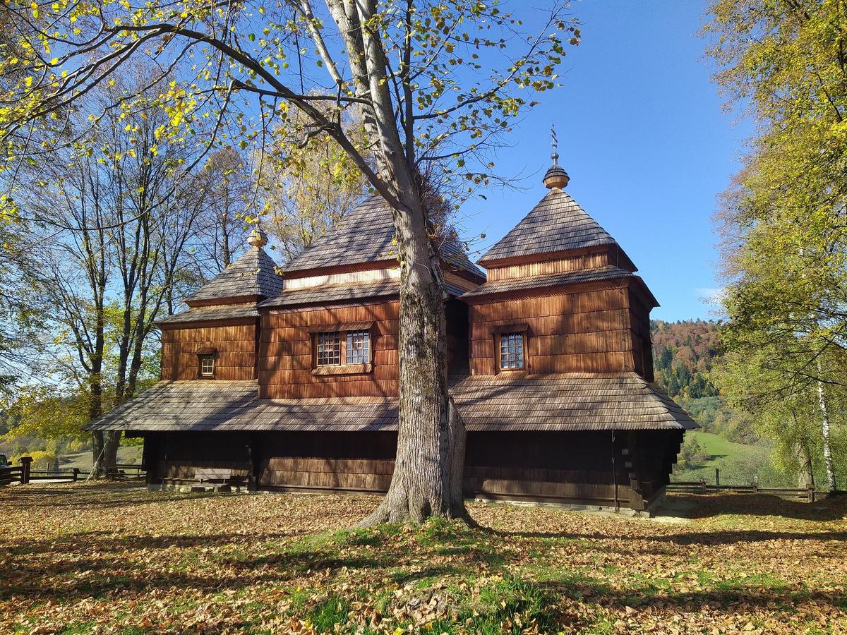 Gallery image