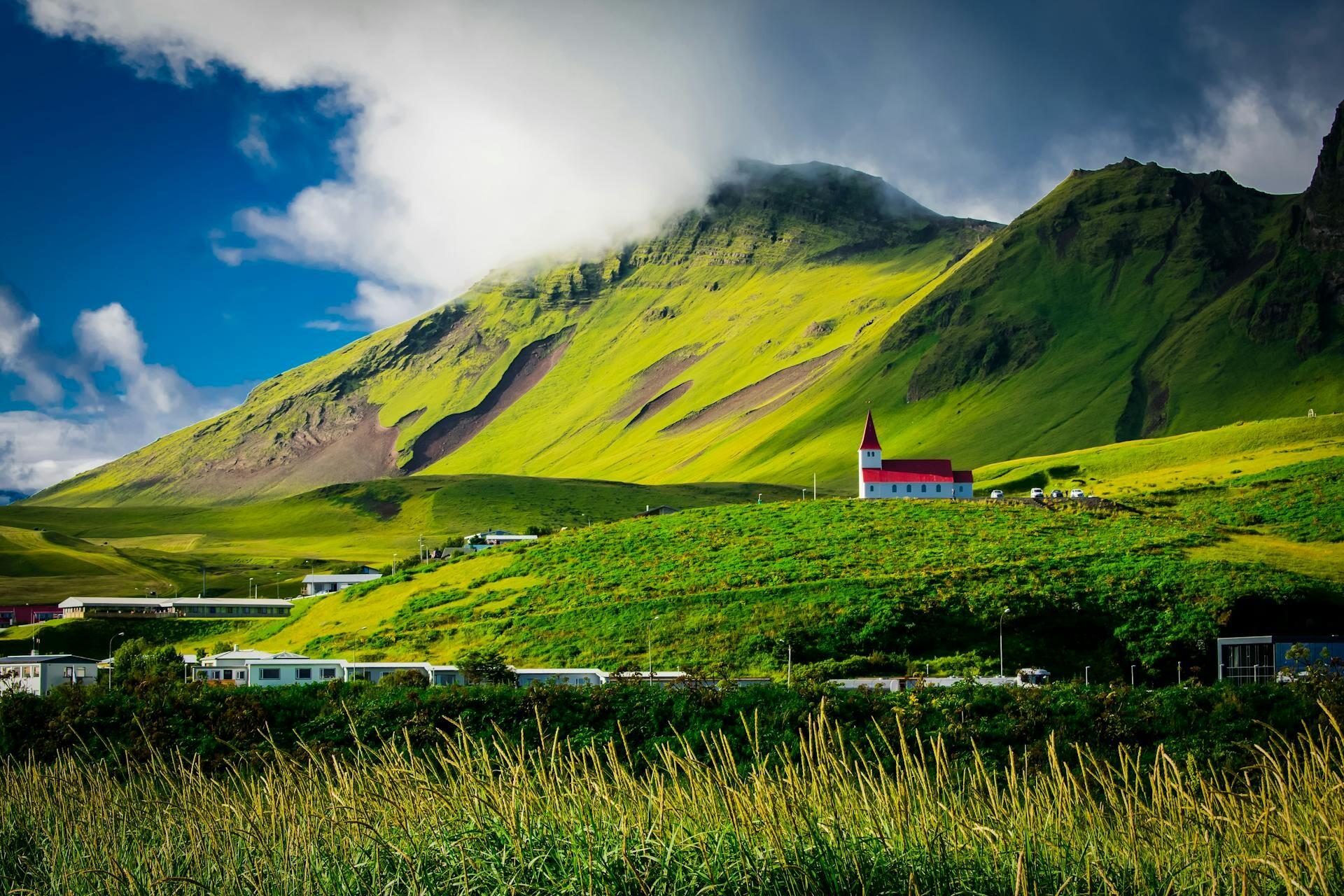 5 Best Places for Solo Female Travelers in 2024