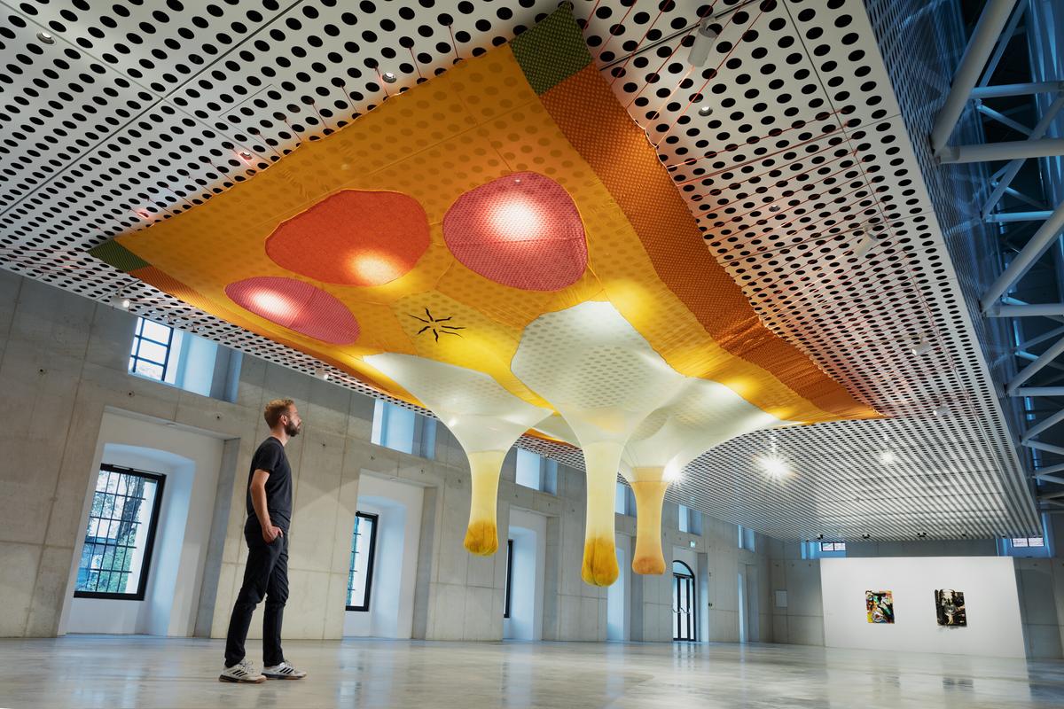 Gallery image
