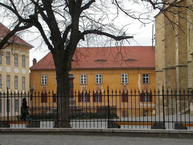 Piata Huet