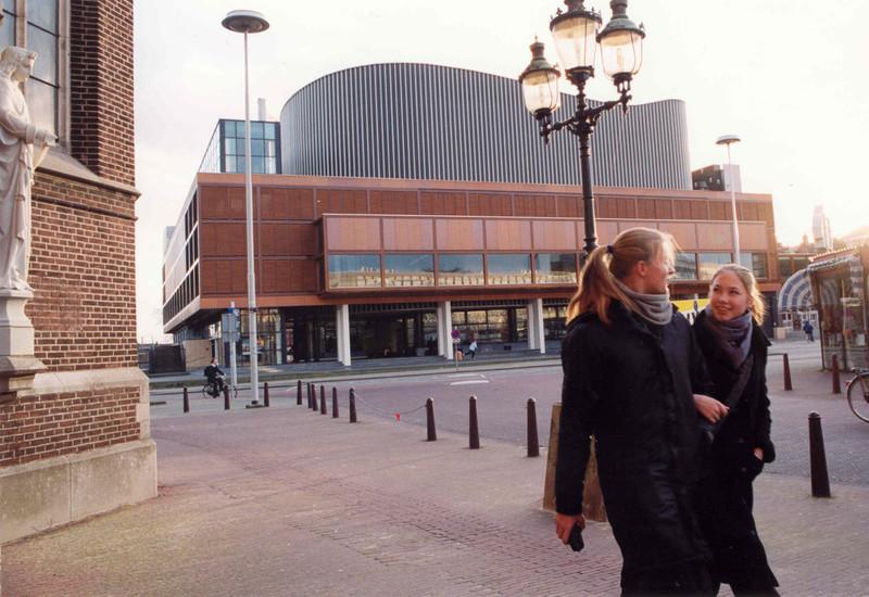 Theaters Tilburg: where talent and humour know no boundaries