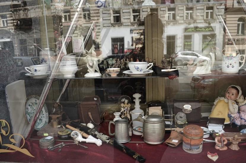 Antique Bohemia Crown