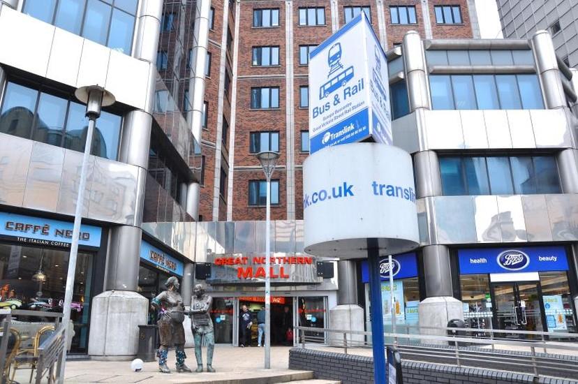 Coach links between Belfast City Centre and Dublin via Dublin Airport