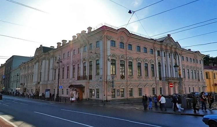 Строгановский дворец