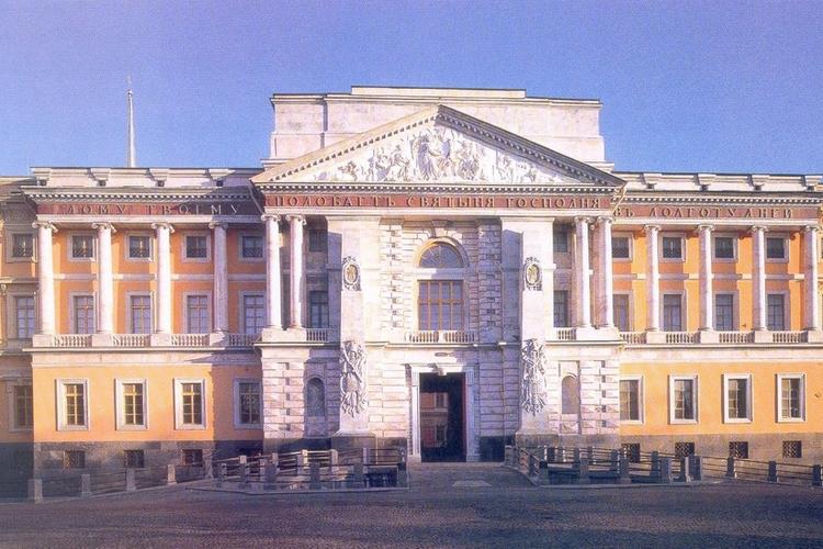 Михайловский замок