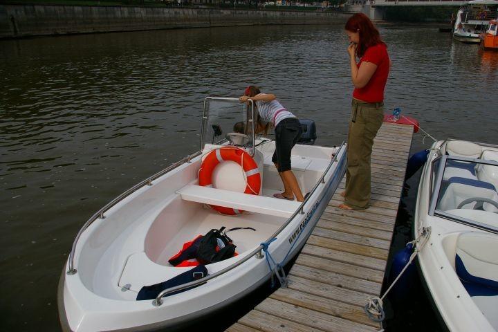 Boat Rental in Kärevere
