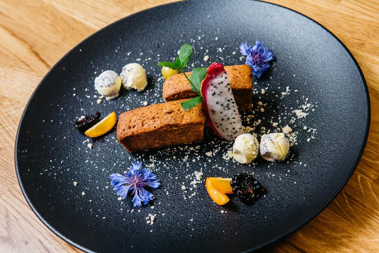 SmaQ Food & Wine