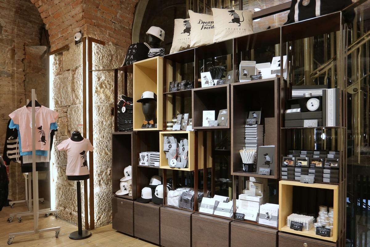 Gallery image