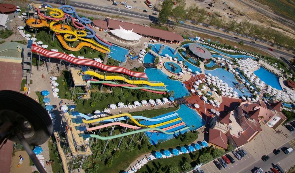 Action Aquapark