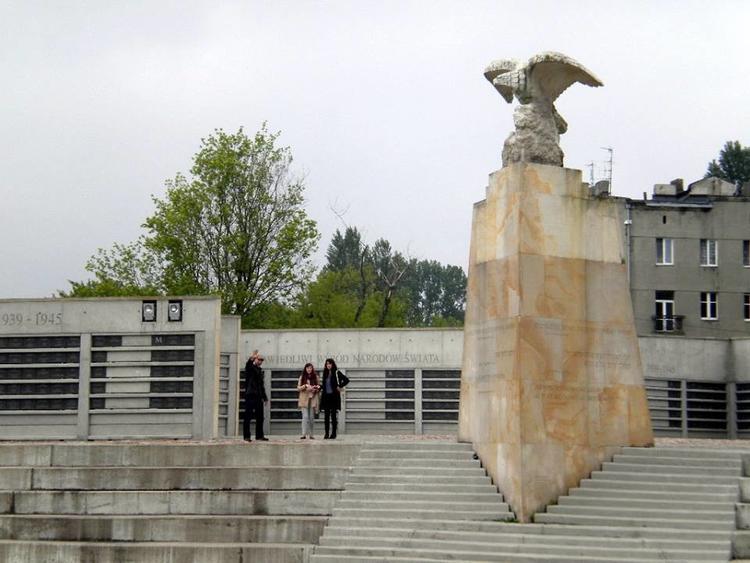 Righteous Among the Nations Monument