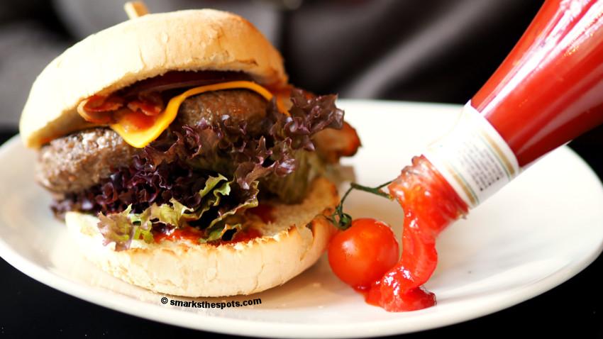 Ellis Gourmet Burger