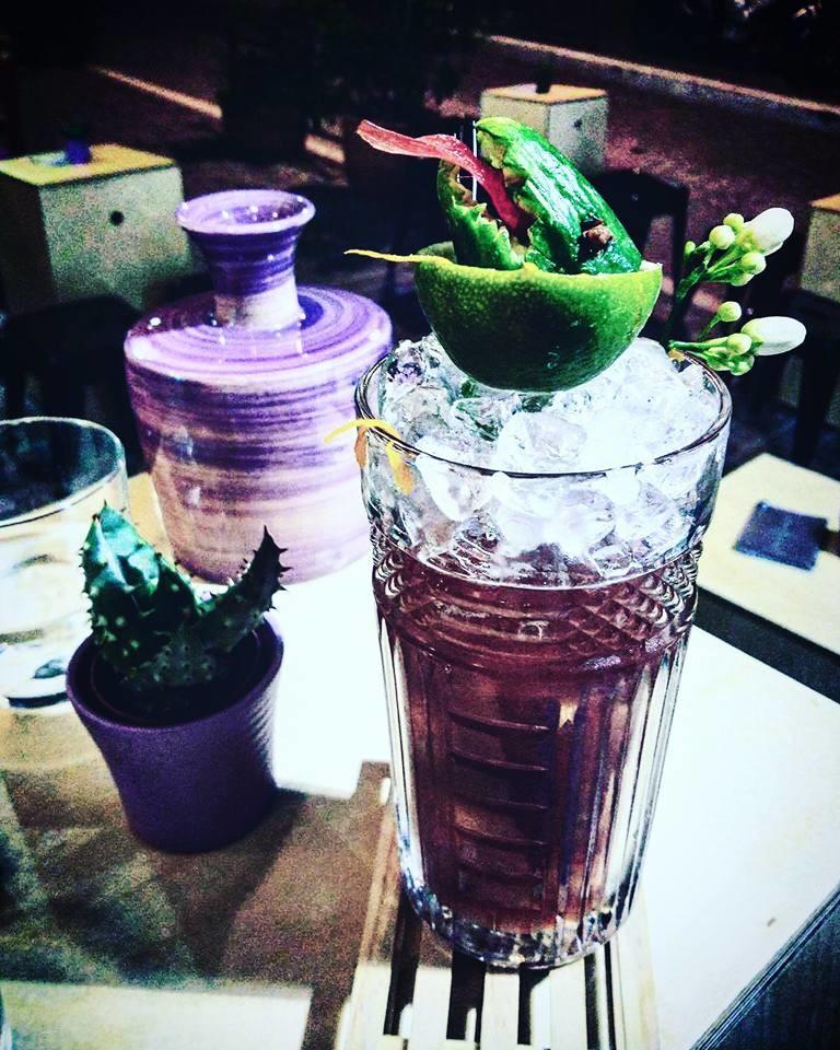 Peacock Tail Bar