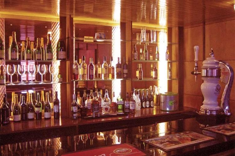 The Ship & Mitre