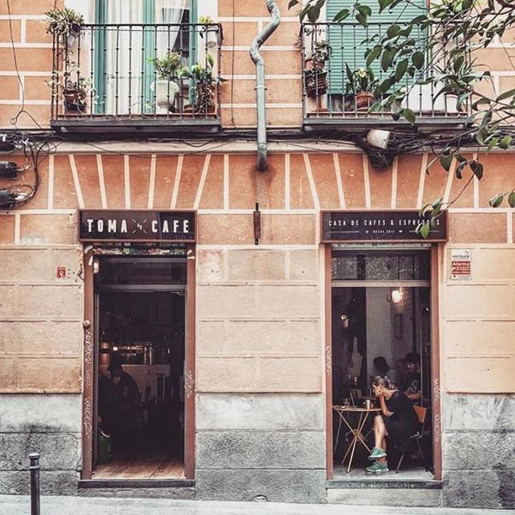 Toma Cafe