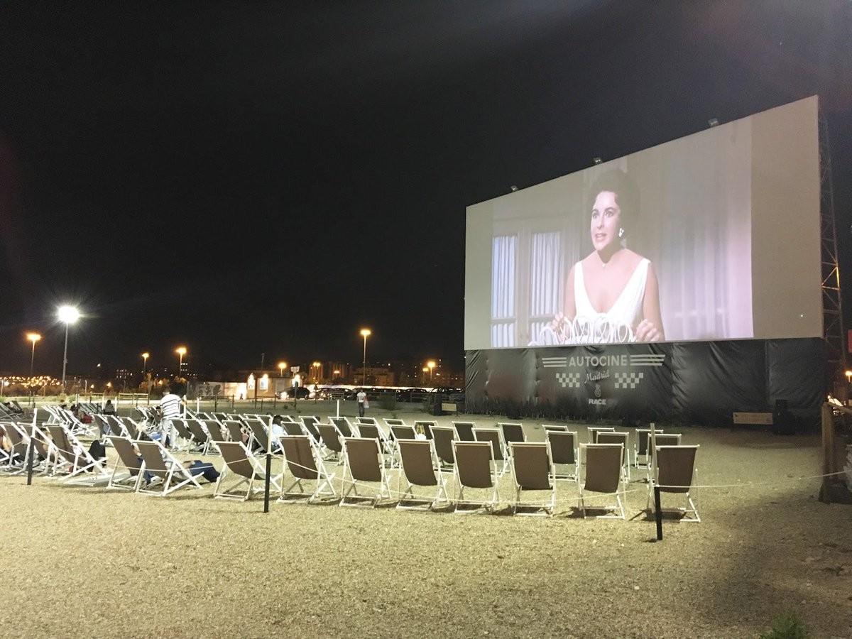 Autocine Madrid RACE