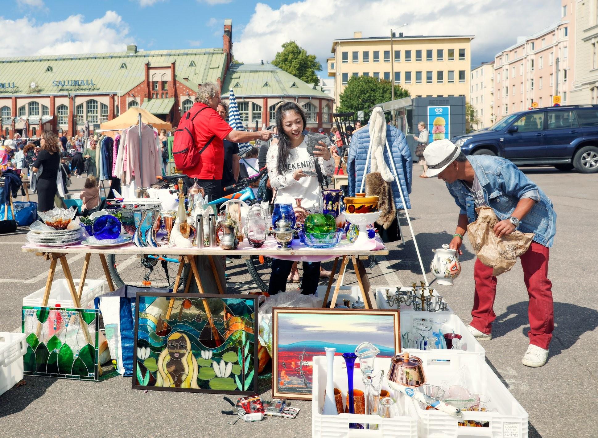 Hietalahti Flea Market