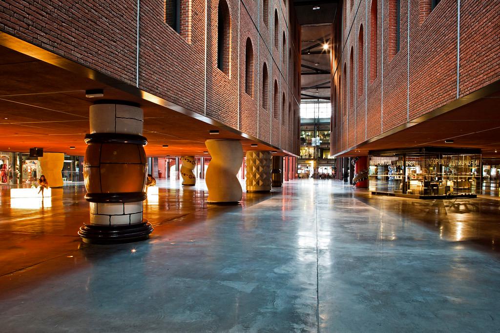 Azkuna Zentroa -Former Alhondiga