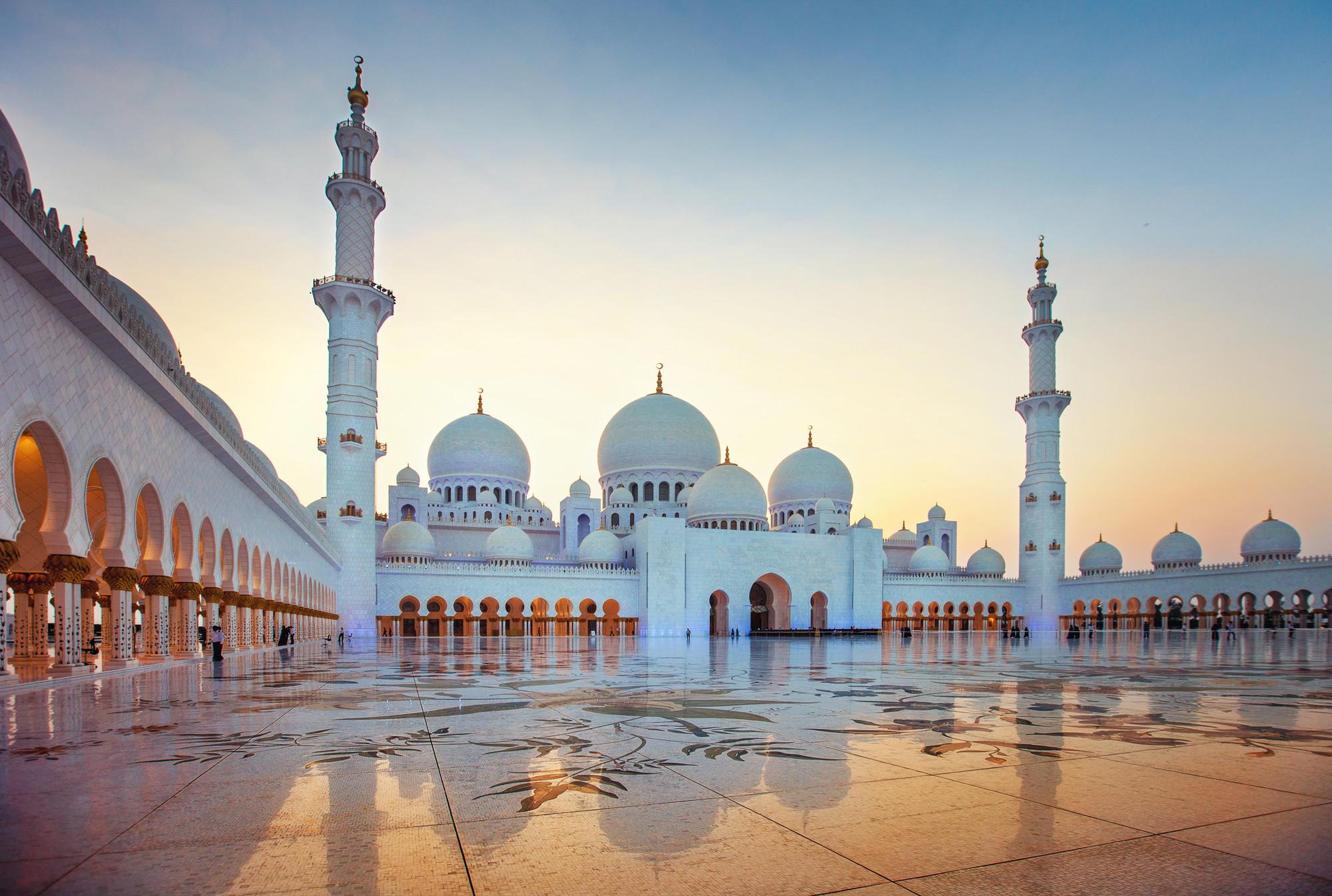 Top Attractions in Abu Dhabi