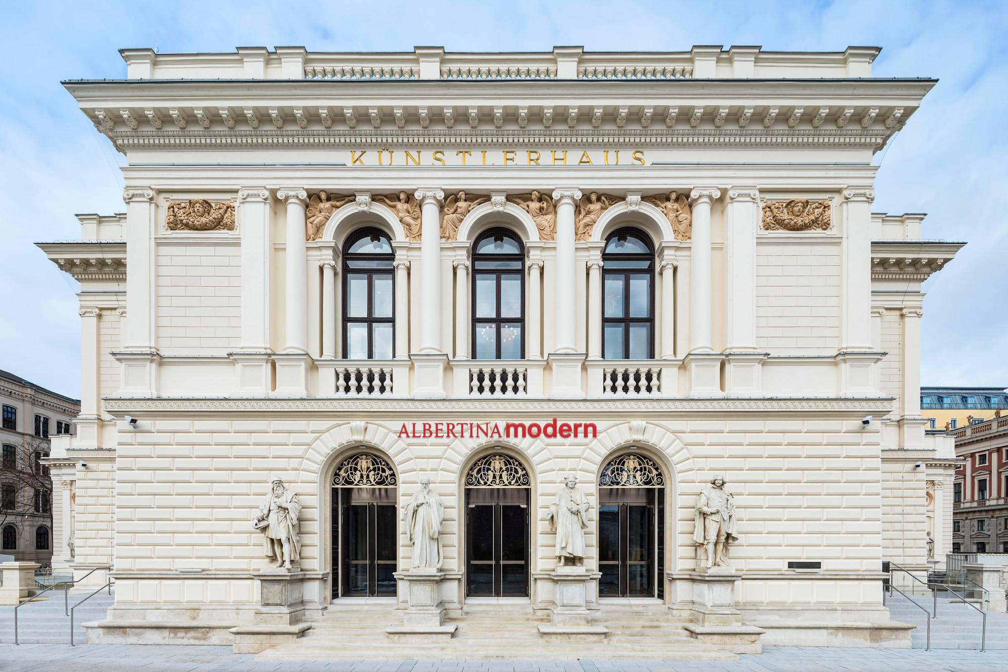 ALBERTINA modern