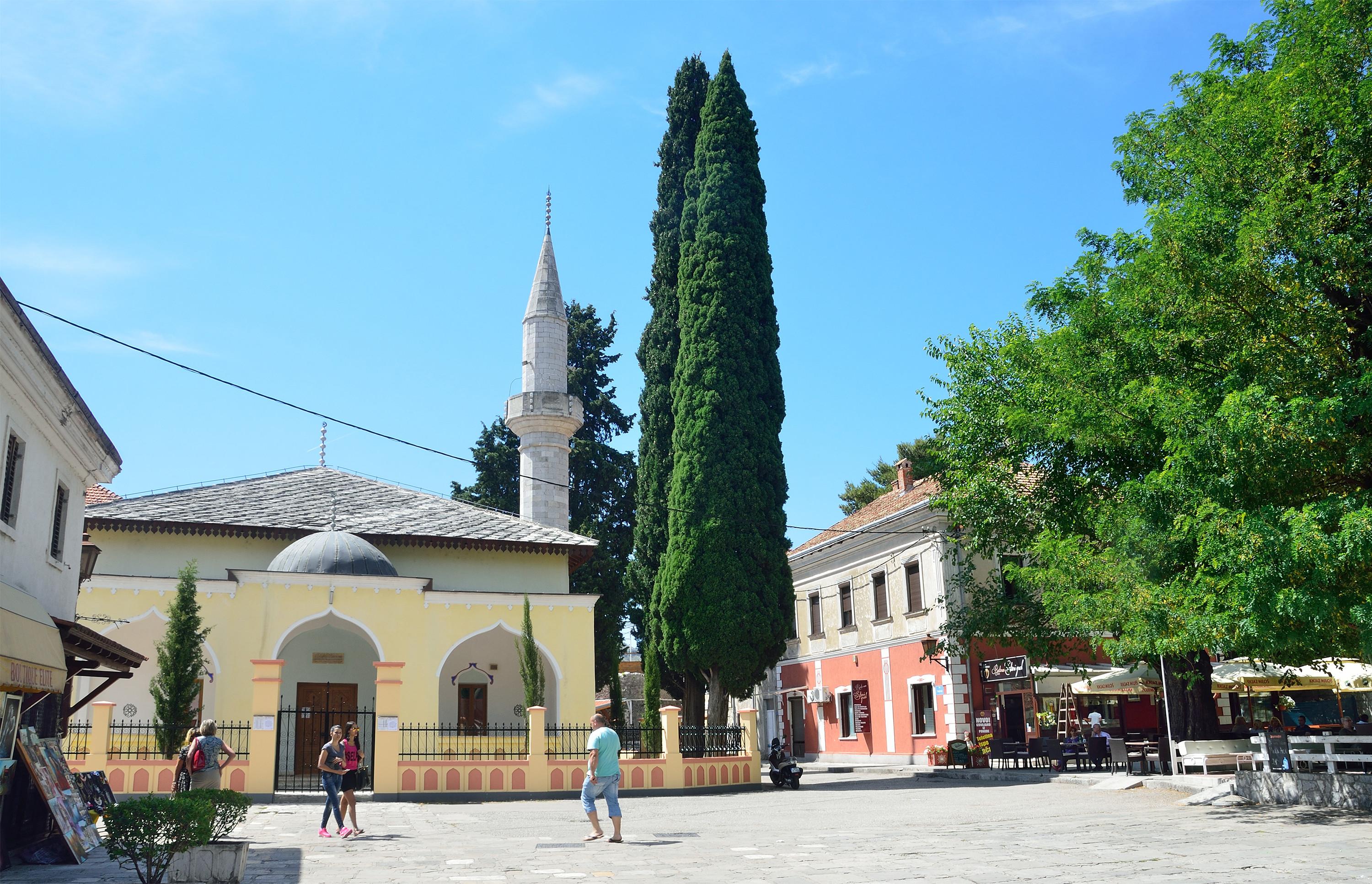 Osman Pasha Mosque