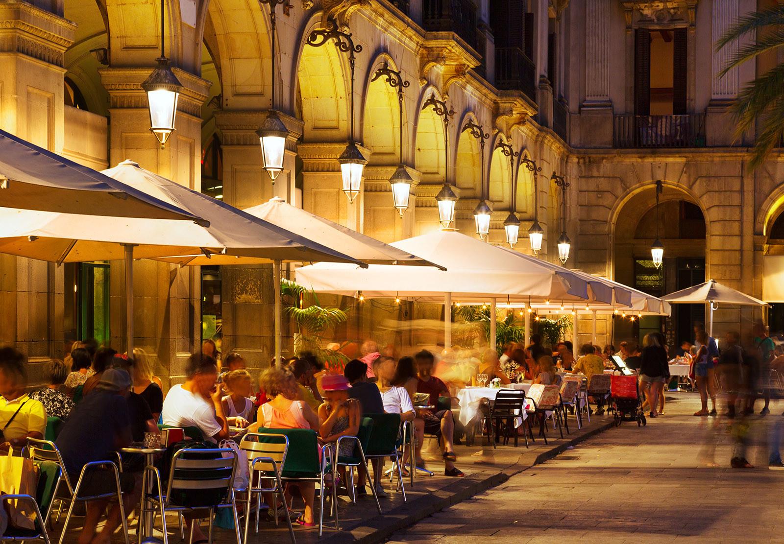 Most Romantic Restaurants In Barcelona