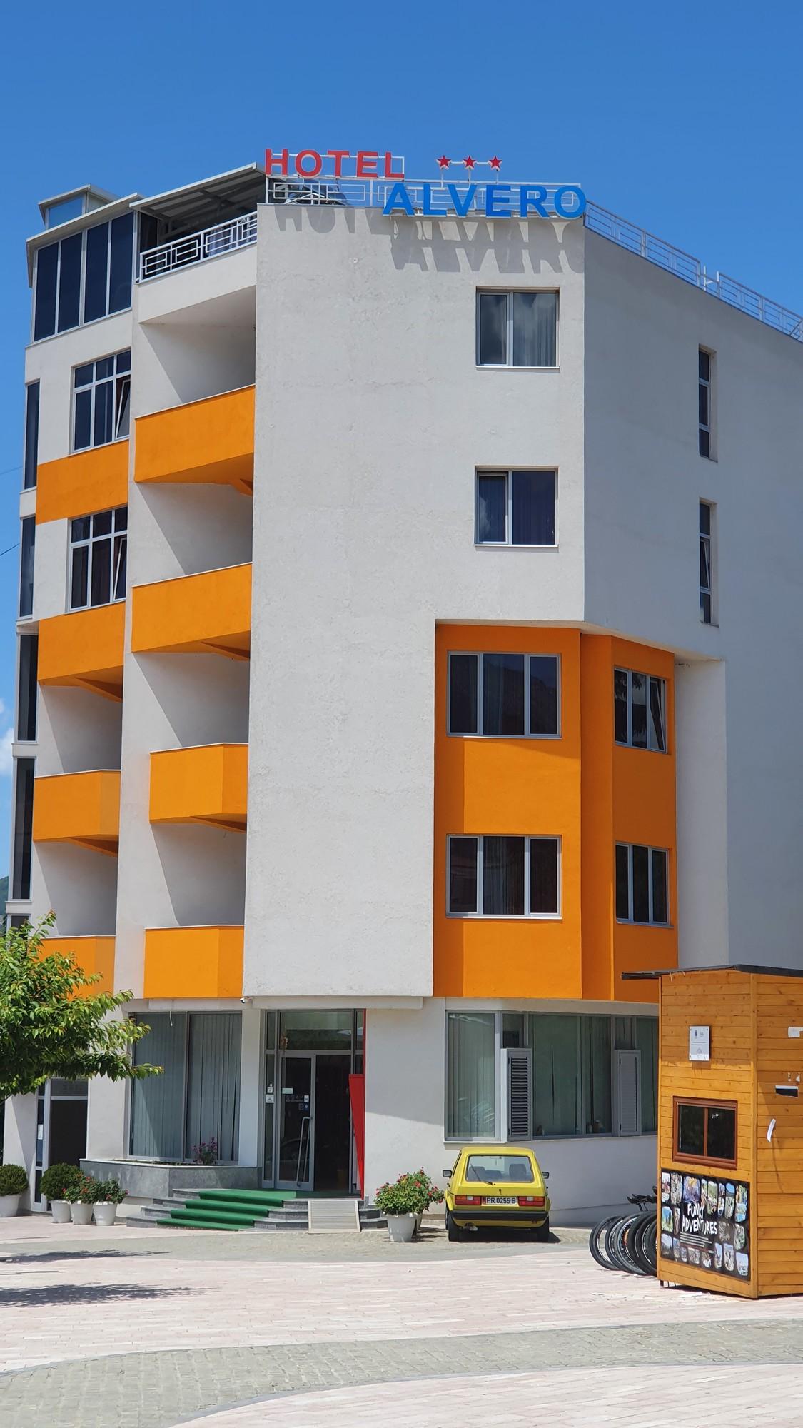 Alvero Hotel