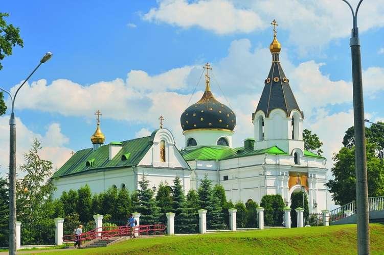 Храм во имя Святой равноапостольной Марии Магдалины