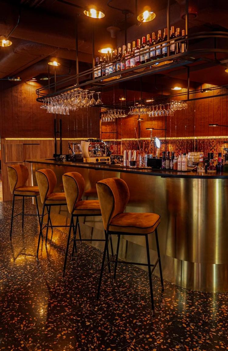 Executive Lounge