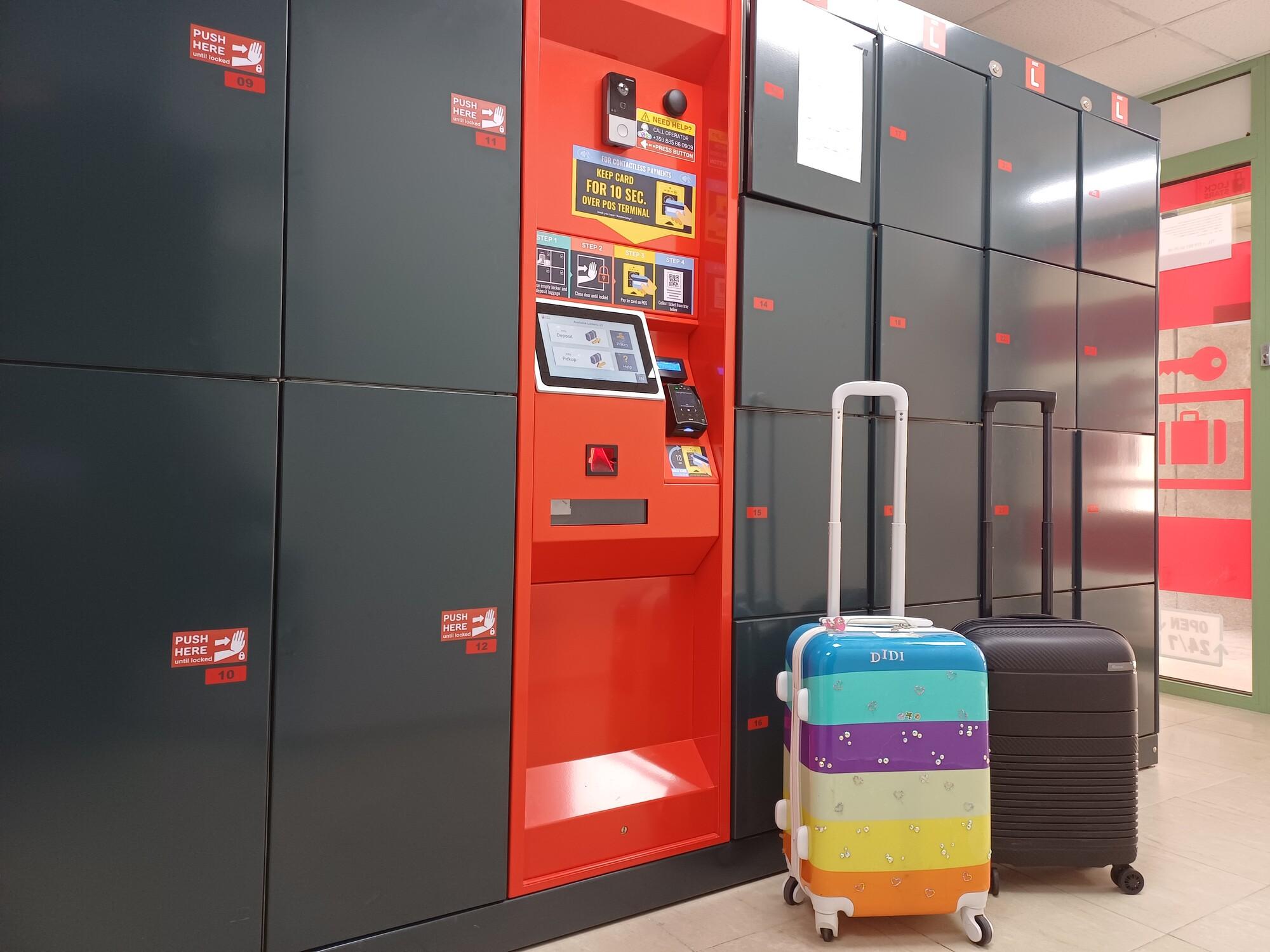 LockStars Lockers - luggage storage in Sofia