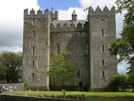 Bunratty Castle and Folk Park