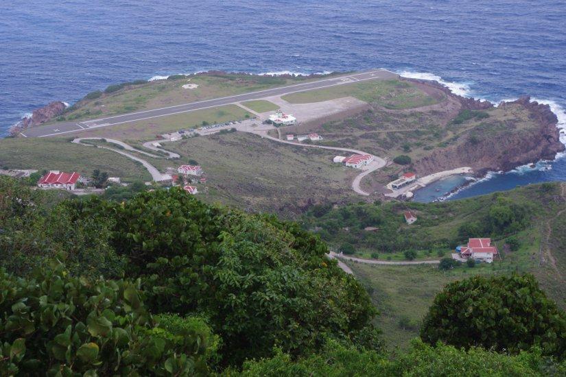 Saba's Juancho Yrausquin Airport