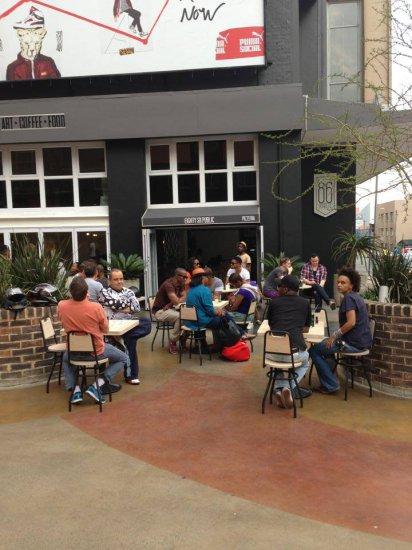 86 Public Pizzeria