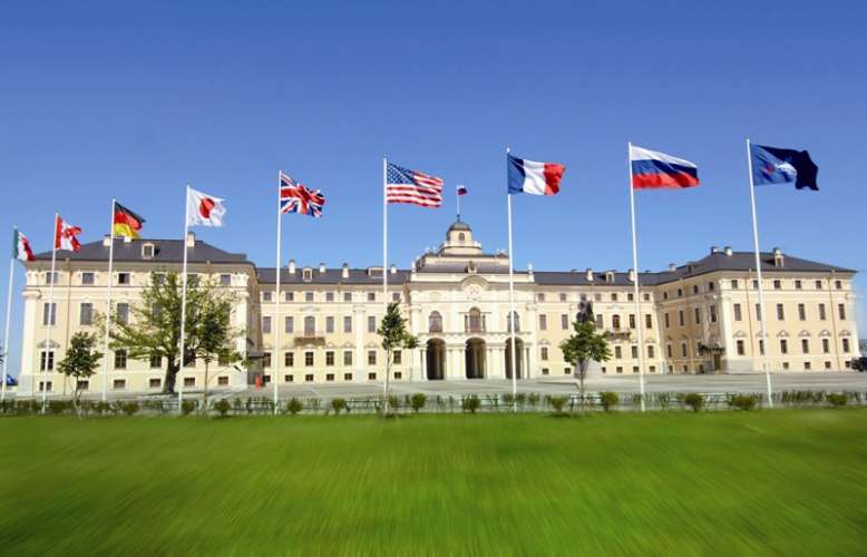 Konstantinovsky Palace - Sightseeing in St. Petersburg